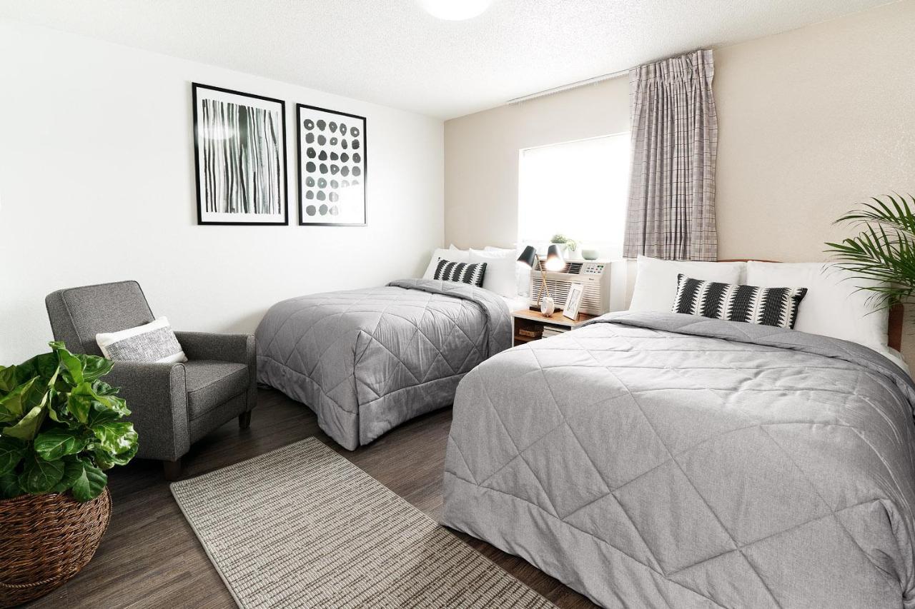 Intown Suites Extended Stay West Palm Beach Fl - Military Trail Rd Buitenkant foto